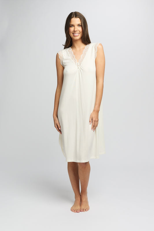 La Femme Modal Sleeveless Nightie Milk